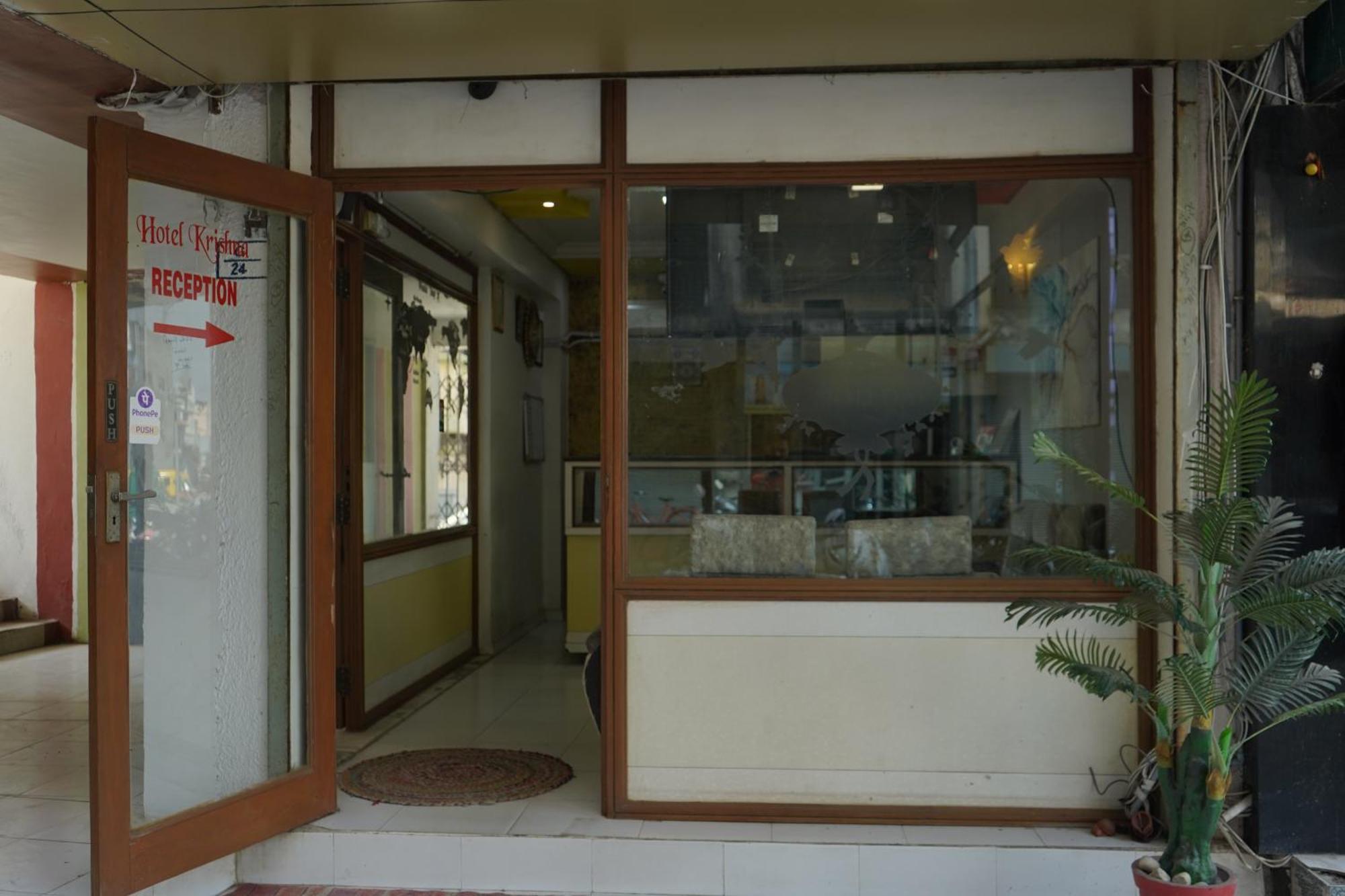 Hotel Krishna アーメダバード エクステリア 写真